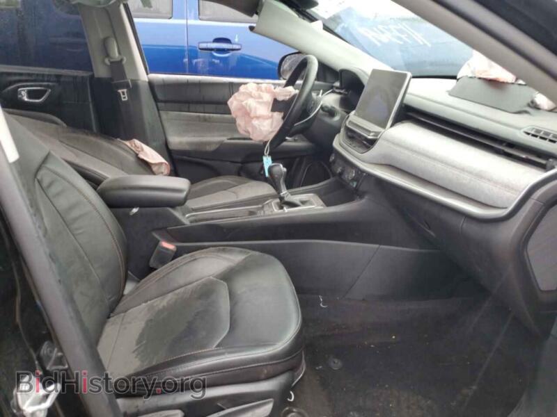 2022 Jeep COMPASS (VIN 3C4NJDFBXNT117369) — photo 7 of 13