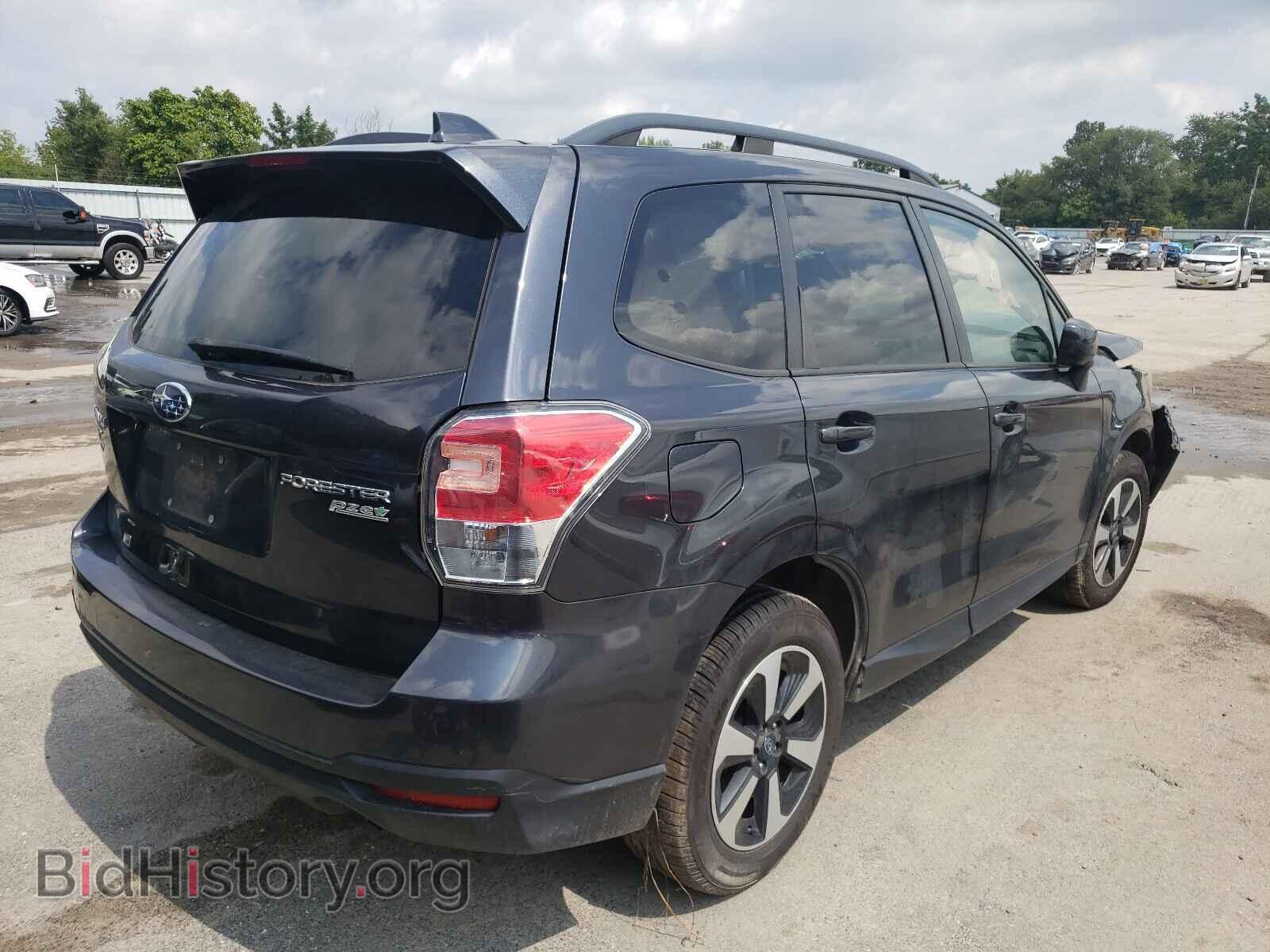2017 SUBARU FORESTER - VIN: JF2SJAGC3HH462997 - Фото 4