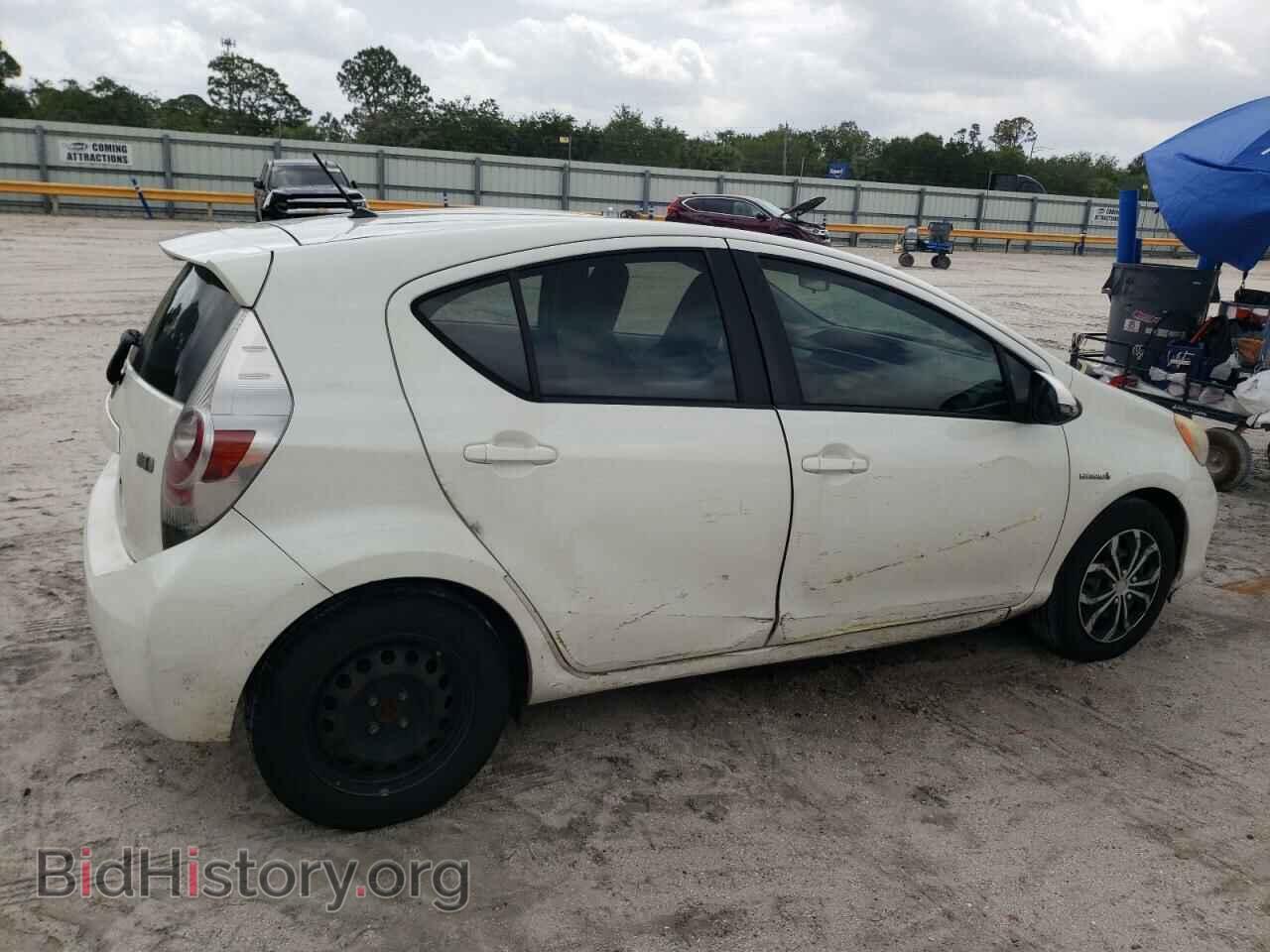 2012 TOYOTA PRIUS - VIN: JTDKDTB35C1502930 - Фото 3