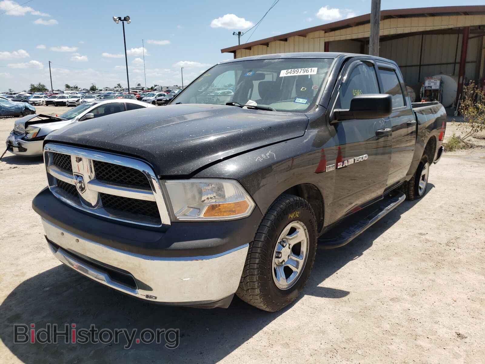 2011 DODGE RAM 1500 - VIN: 1D7RB1CT0BS583843 - Фото 2