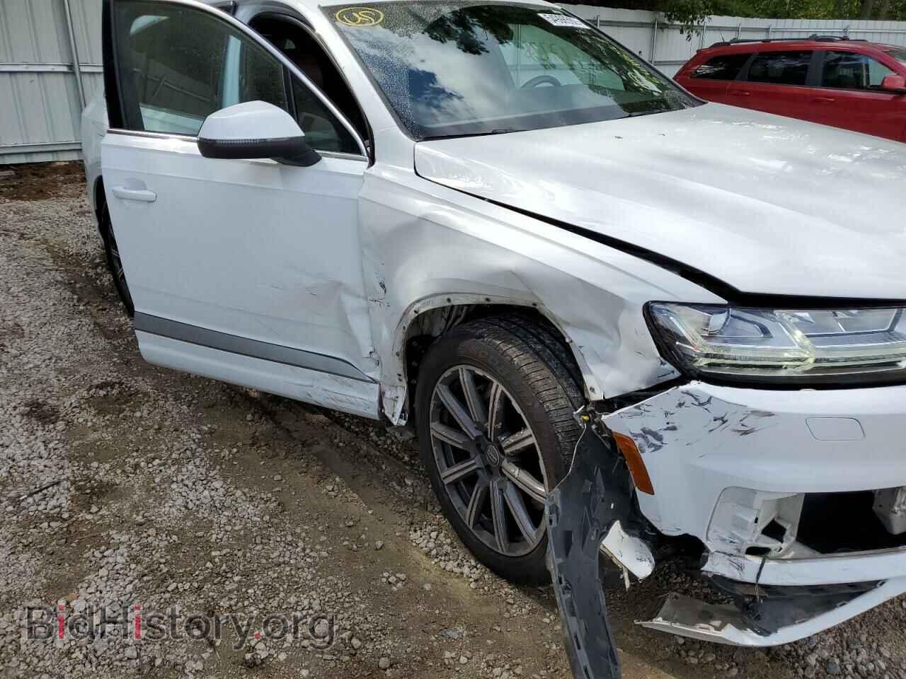 2017 AUDI Q7 - VIN: WA1LAAF7XHD022722 - Фото 9