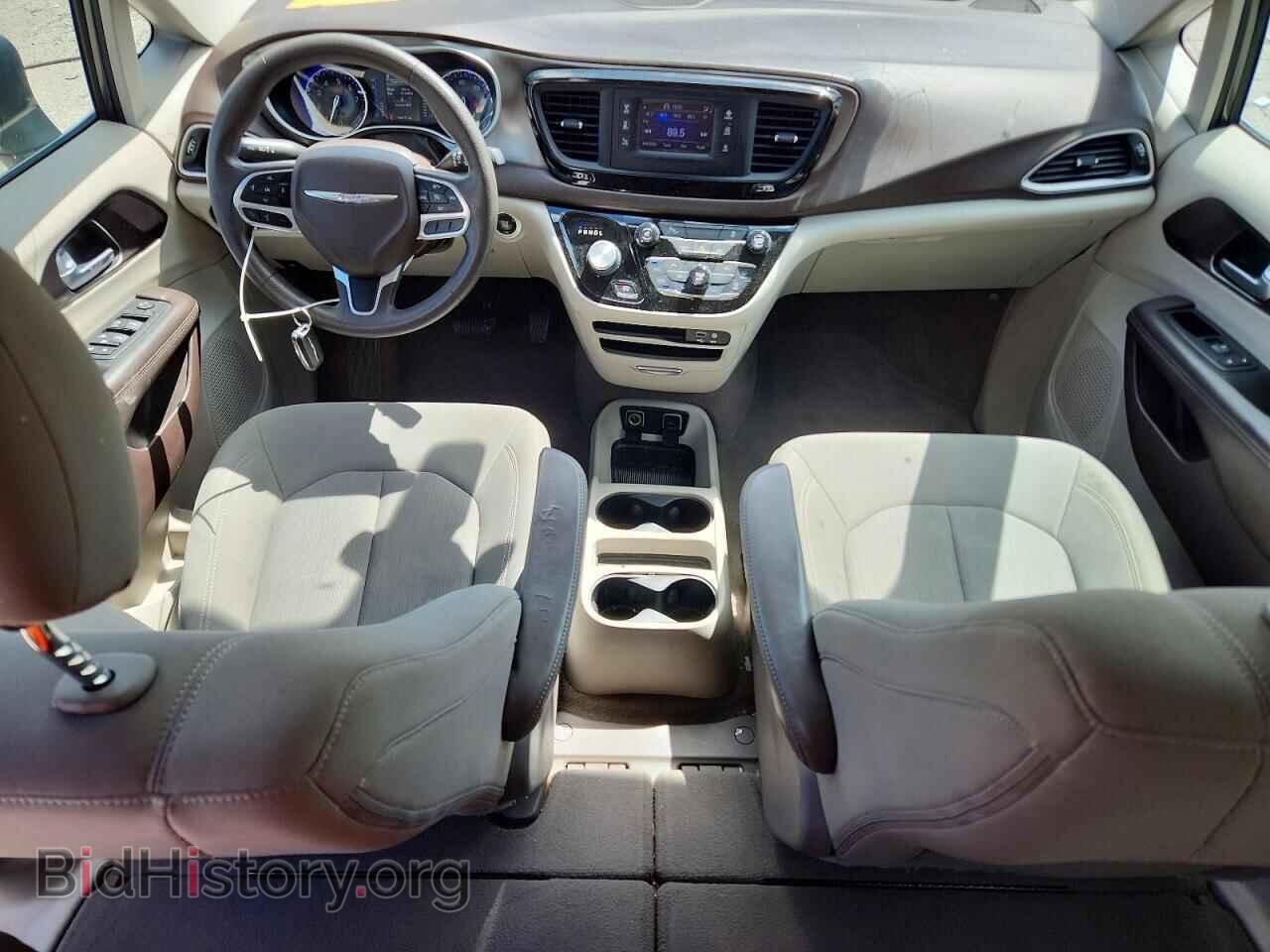 2017 CHRYSLER PACIFICA - VIN: 2C4RC1DG3HR526300 - Photo 8