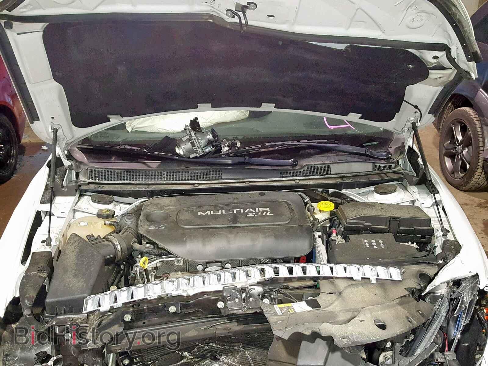 2015 CHRYSLER 200 - VIN: 1C3CCCAB2FN657825 - Photo 7
