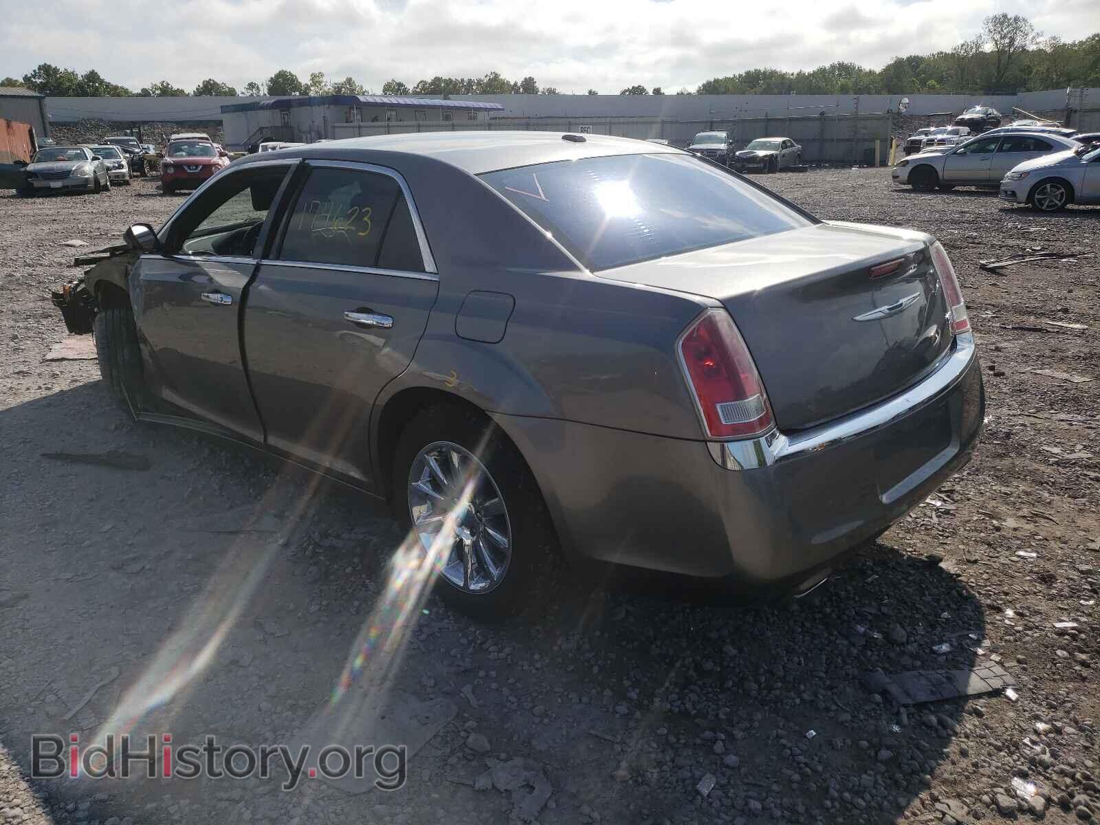 2011 CHRYSLER 300 - VIN: 2C3CA5CG0BH582555 - Фото 3