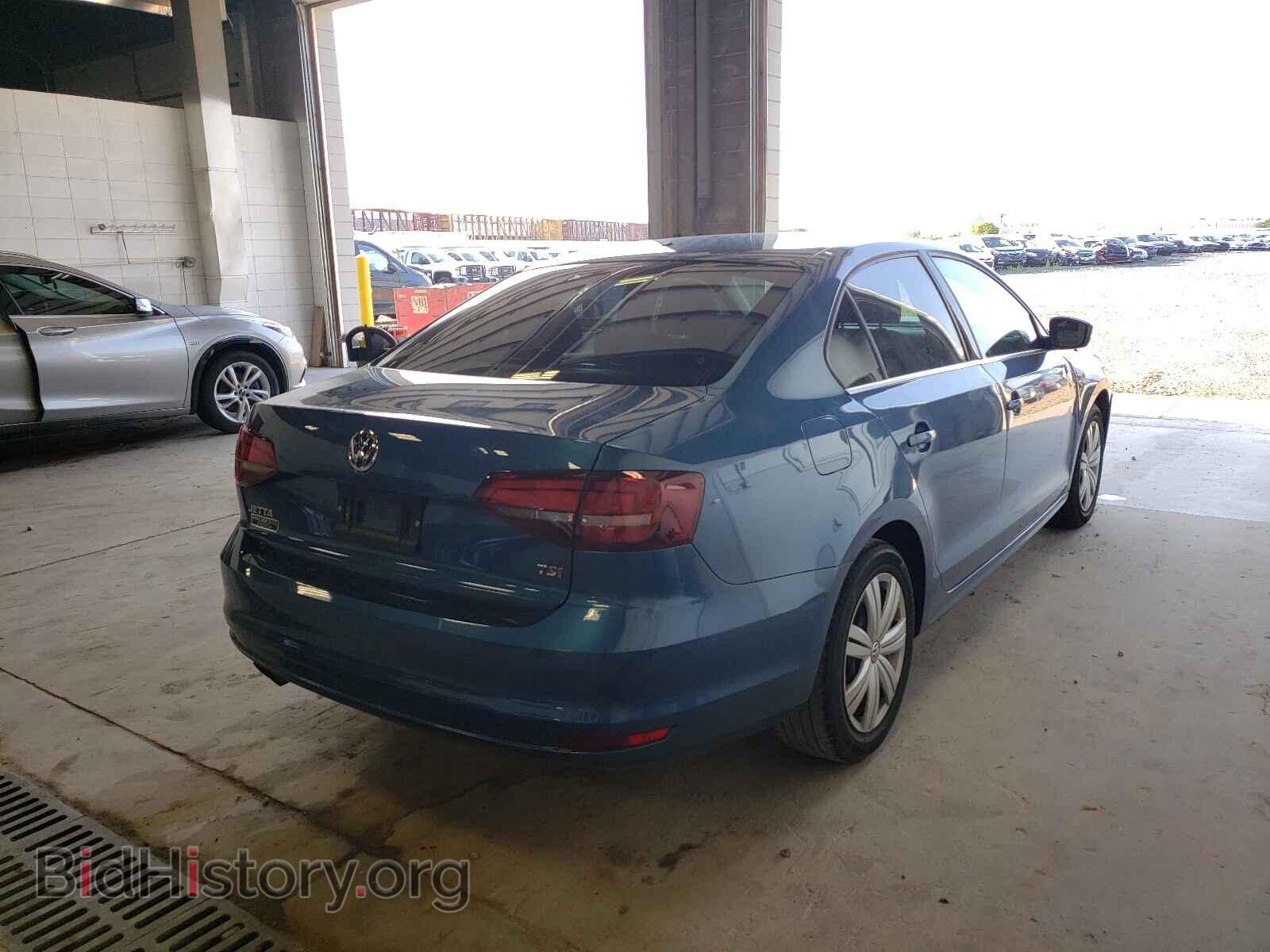 2017 VOLKSWAGEN JETTA - VIN: 3VW2B7AJ4HM334511 - Фото 4