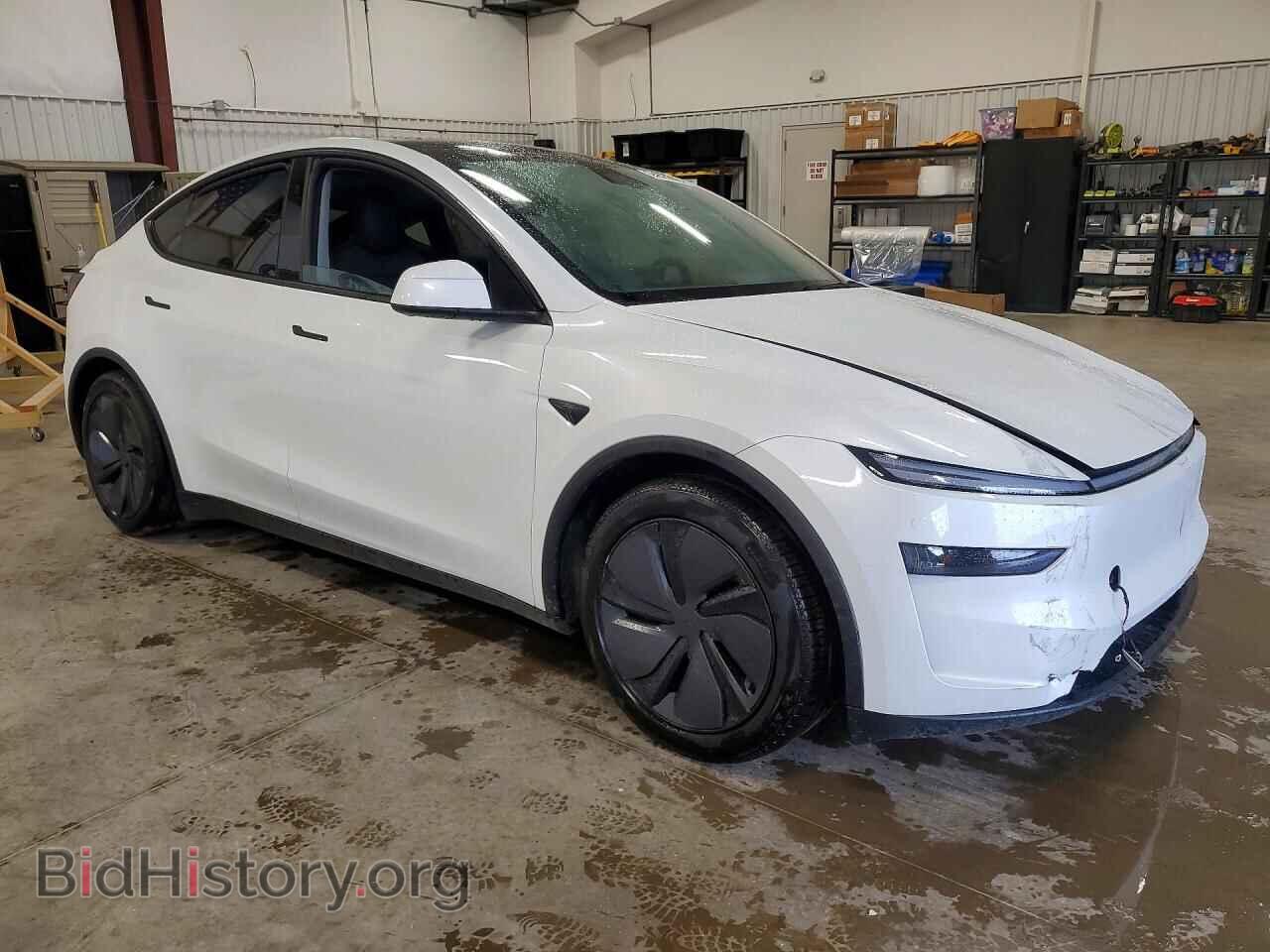 2026 TESLA MODEL Y - VIN: 7SAYGDEE5TA415007 - Photo 4