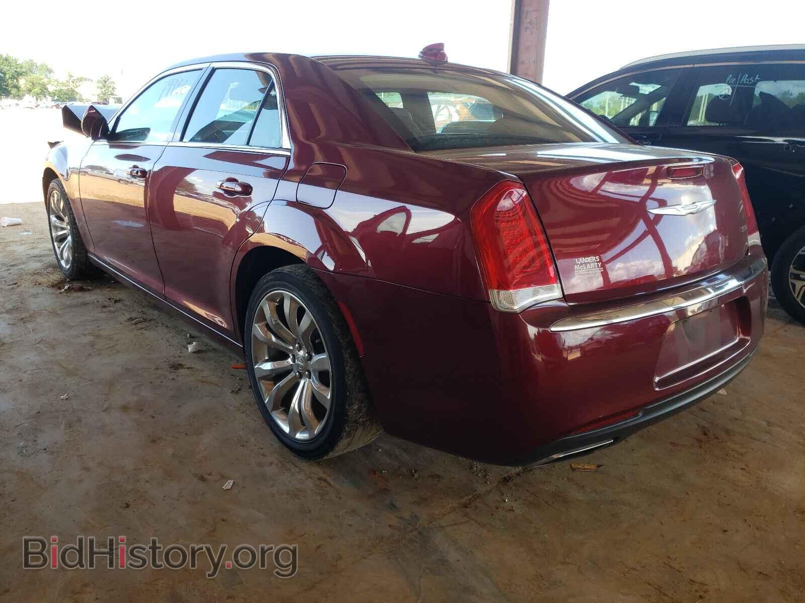 2017 CHRYSLER 300 - VIN: 2C3CCAAG9HH646980 - Фото 3