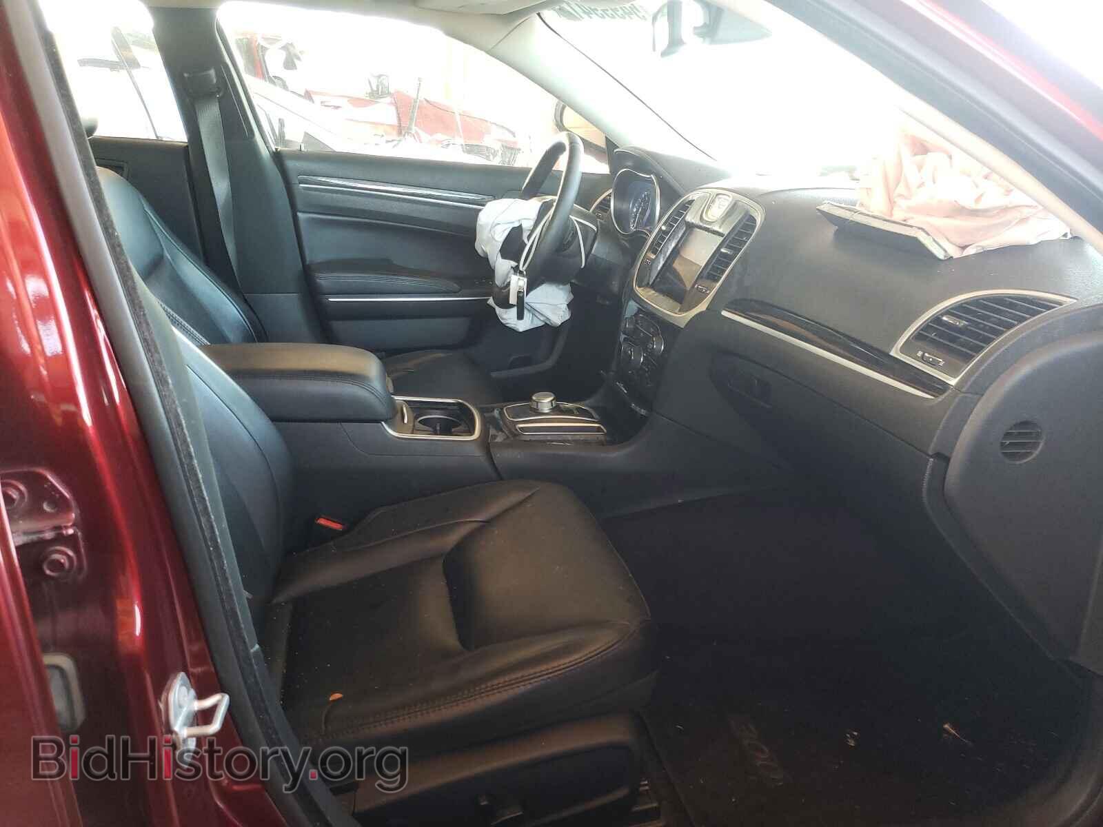 2017 CHRYSLER 300 - VIN: 2C3CCAAG9HH646980 - Фото 5
