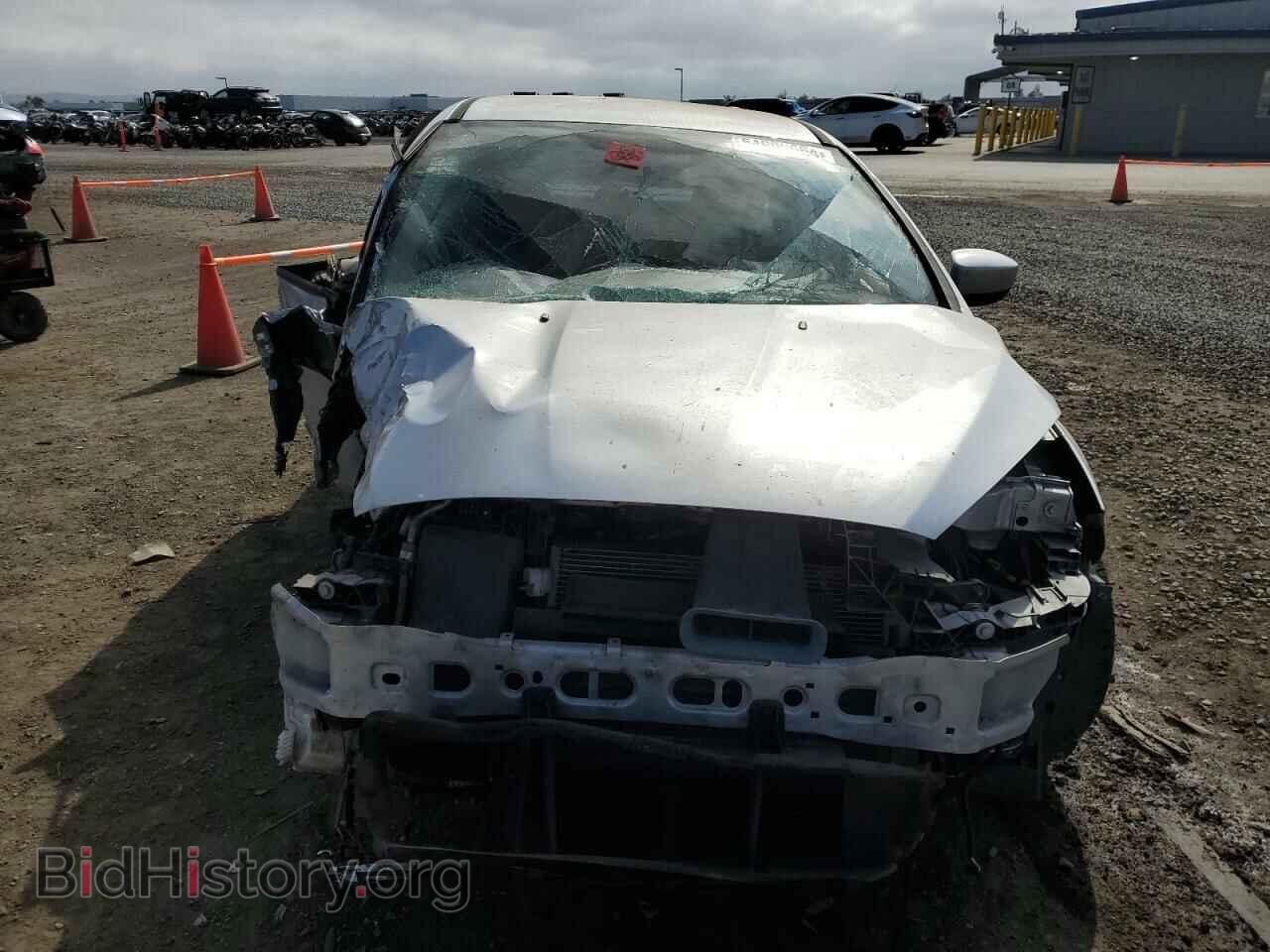 2018 FORD FOCUS - VIN: 1FADP3FE1JL223865 - Фото 5