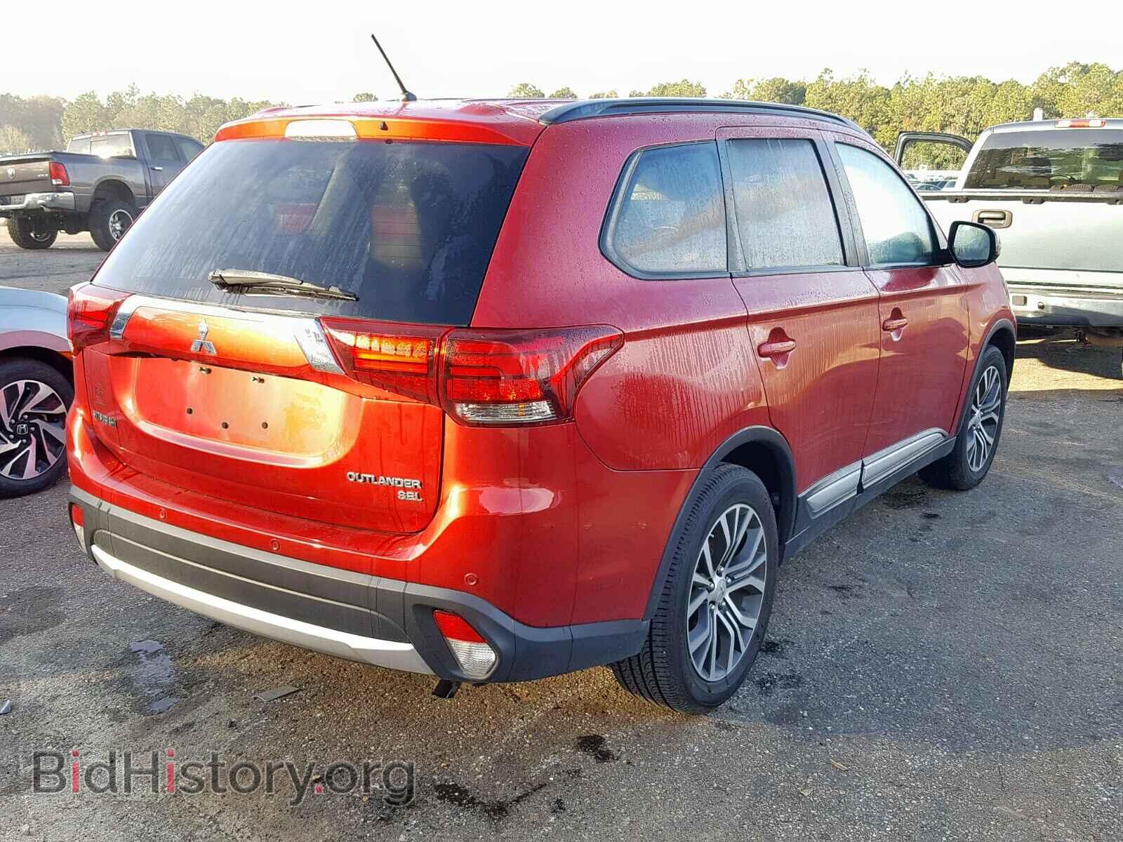 2016 MITSUBISHI OUTLANDER - VIN: JA4AD3A36GZ029439 - Фото 4