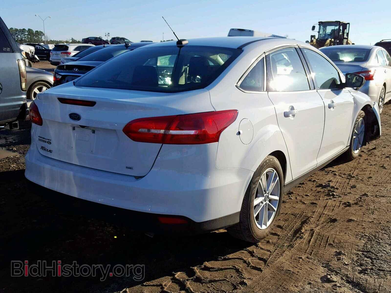 2018 FORD FOCUS SE - VIN: 1FADP3F20JL219974 - Фото 4