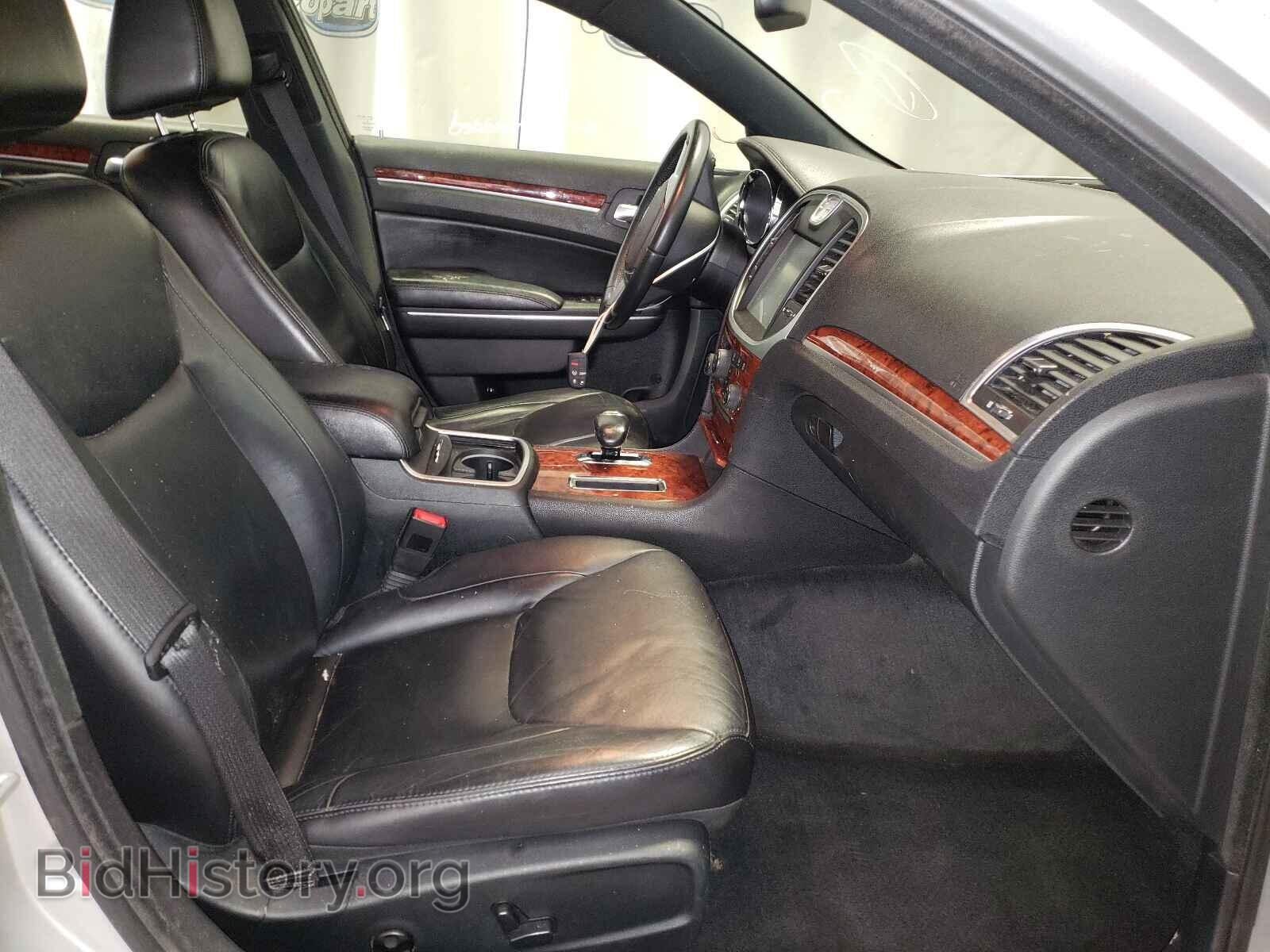 2012 CHRYSLER 300 - VIN: 2C3CCACG8CH250741 - Фото 5
