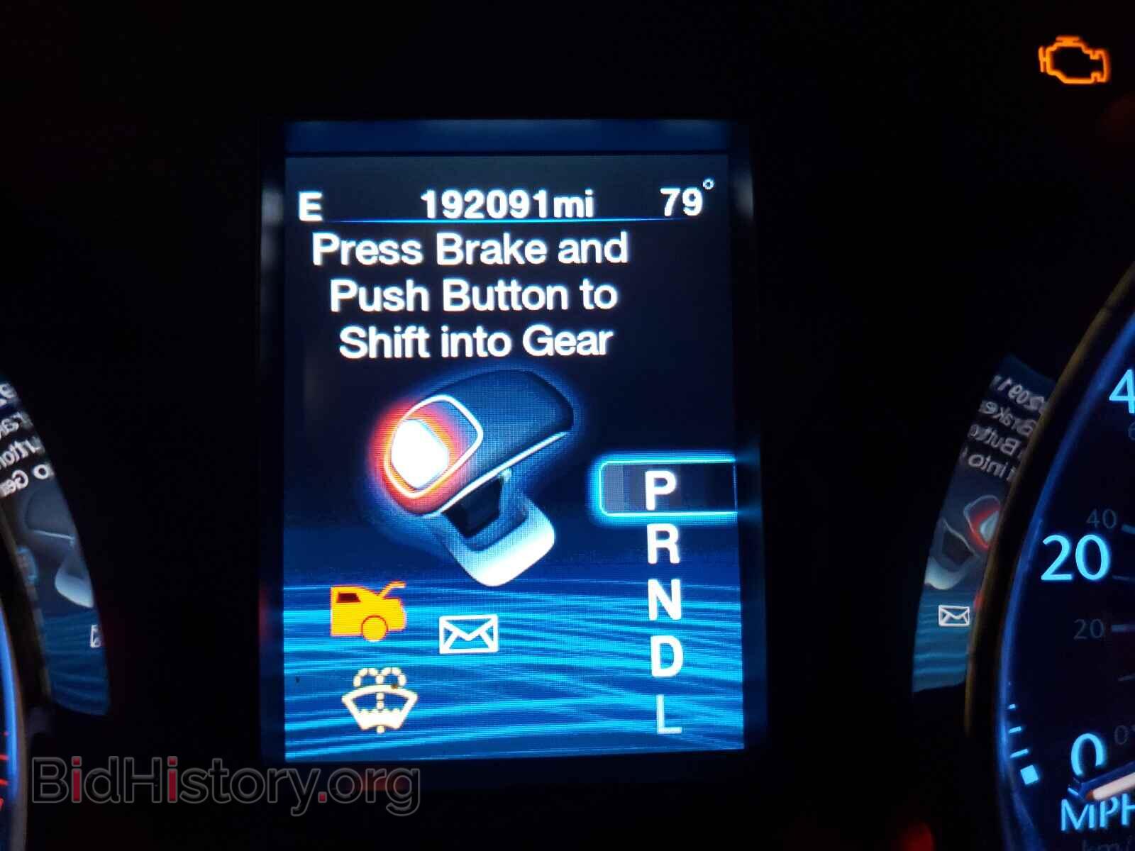 2012 CHRYSLER 300 - VIN: 2C3CCACG8CH250741 - Фото 8