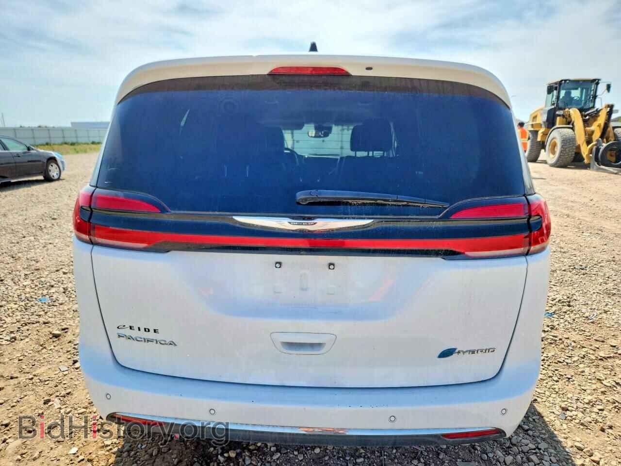 2024 CHRYSLER PACIFICA - VIN: 2C4RC1S73RR118285 - Фото 6