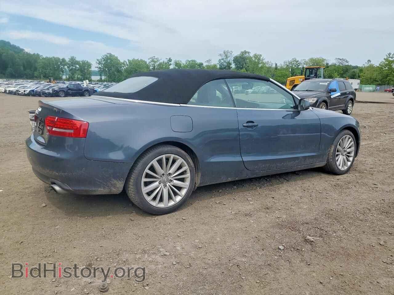 2010 AUDI A5 - VIN: WAULFAFH8AN026071 - Фото 3
