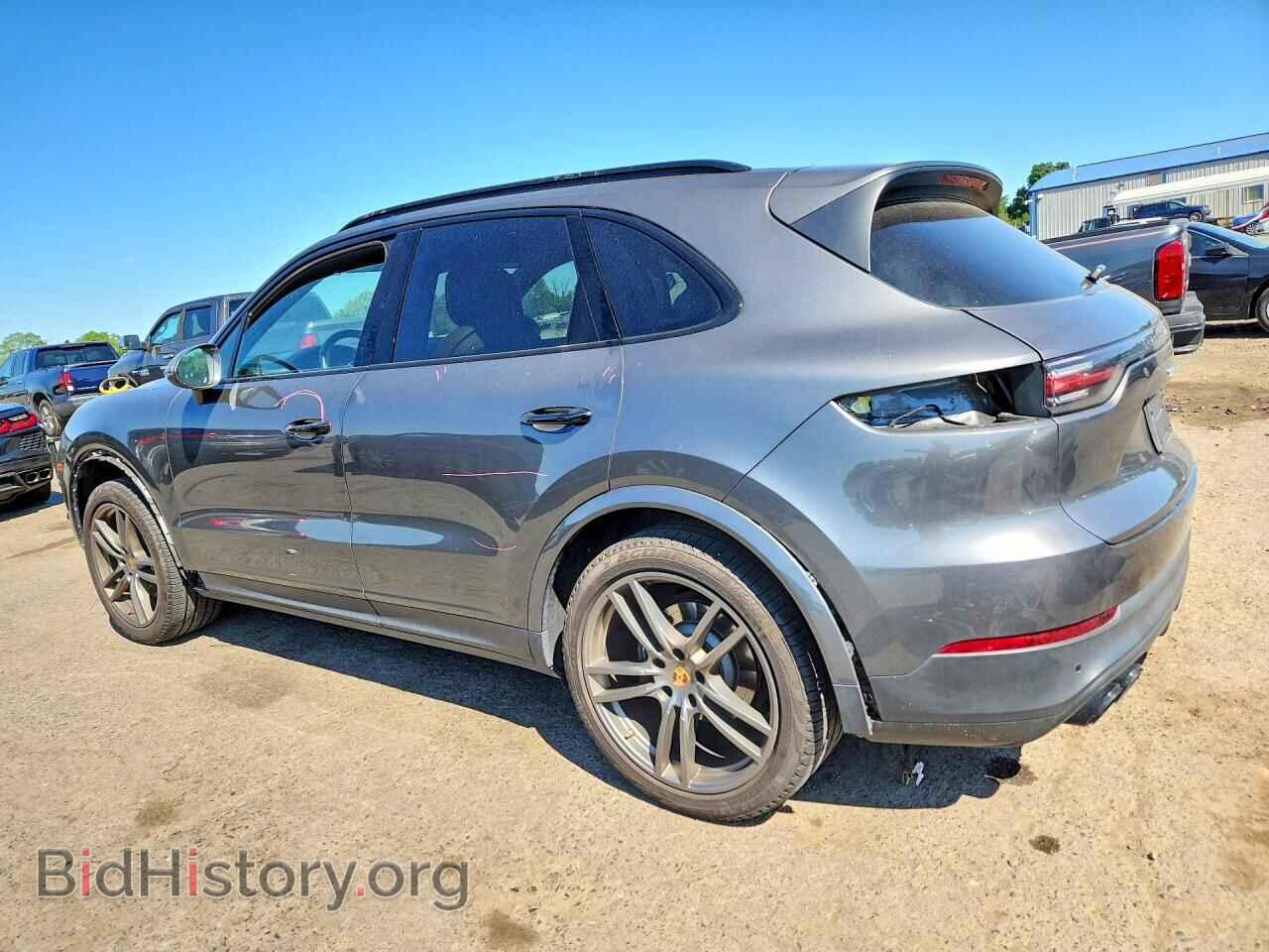 2021 PORSCHE CAYENNE - VIN: WP1AA2AY2MDA04467 - Фото 2