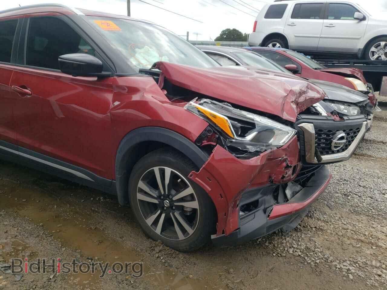 2019 NISSAN KICKS - VIN: 3N1CP5CU3KL568580 - Фото 9