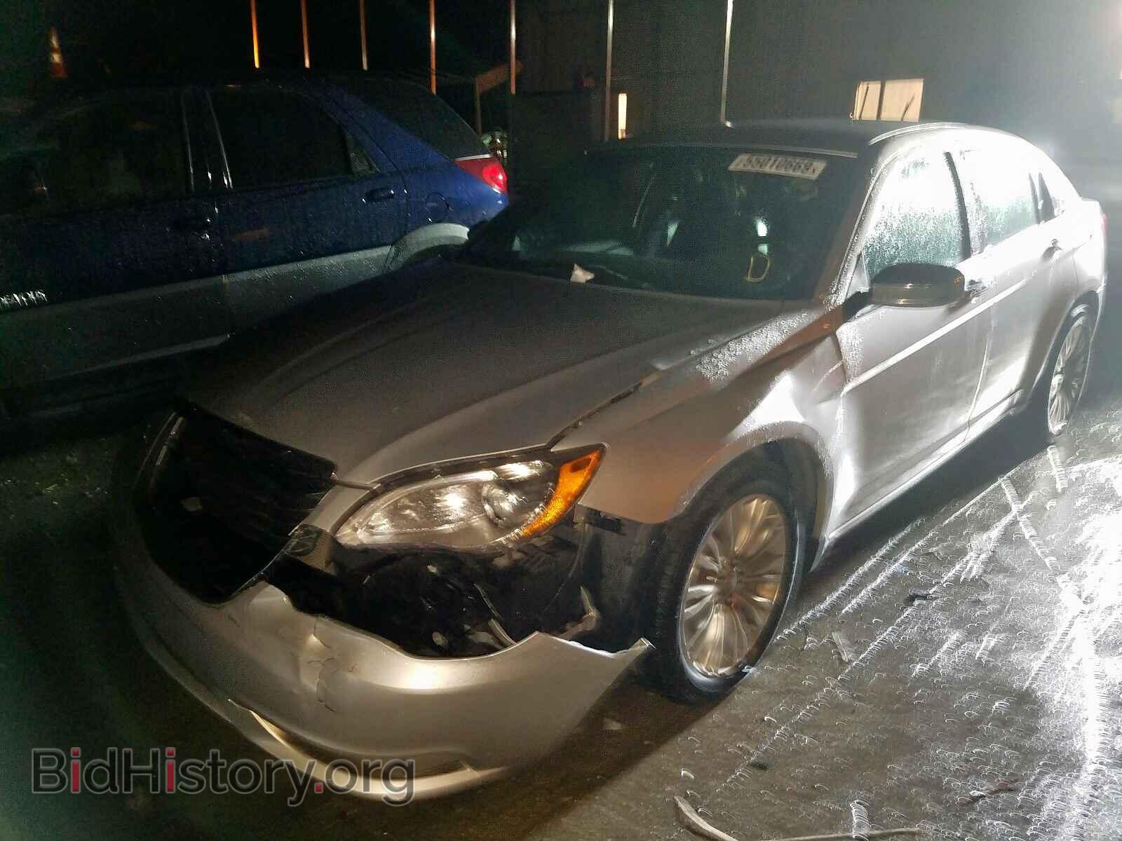2012 CHRYSLER 200 - VIN: 1C3CCBCB2CN140799 - Photo 2