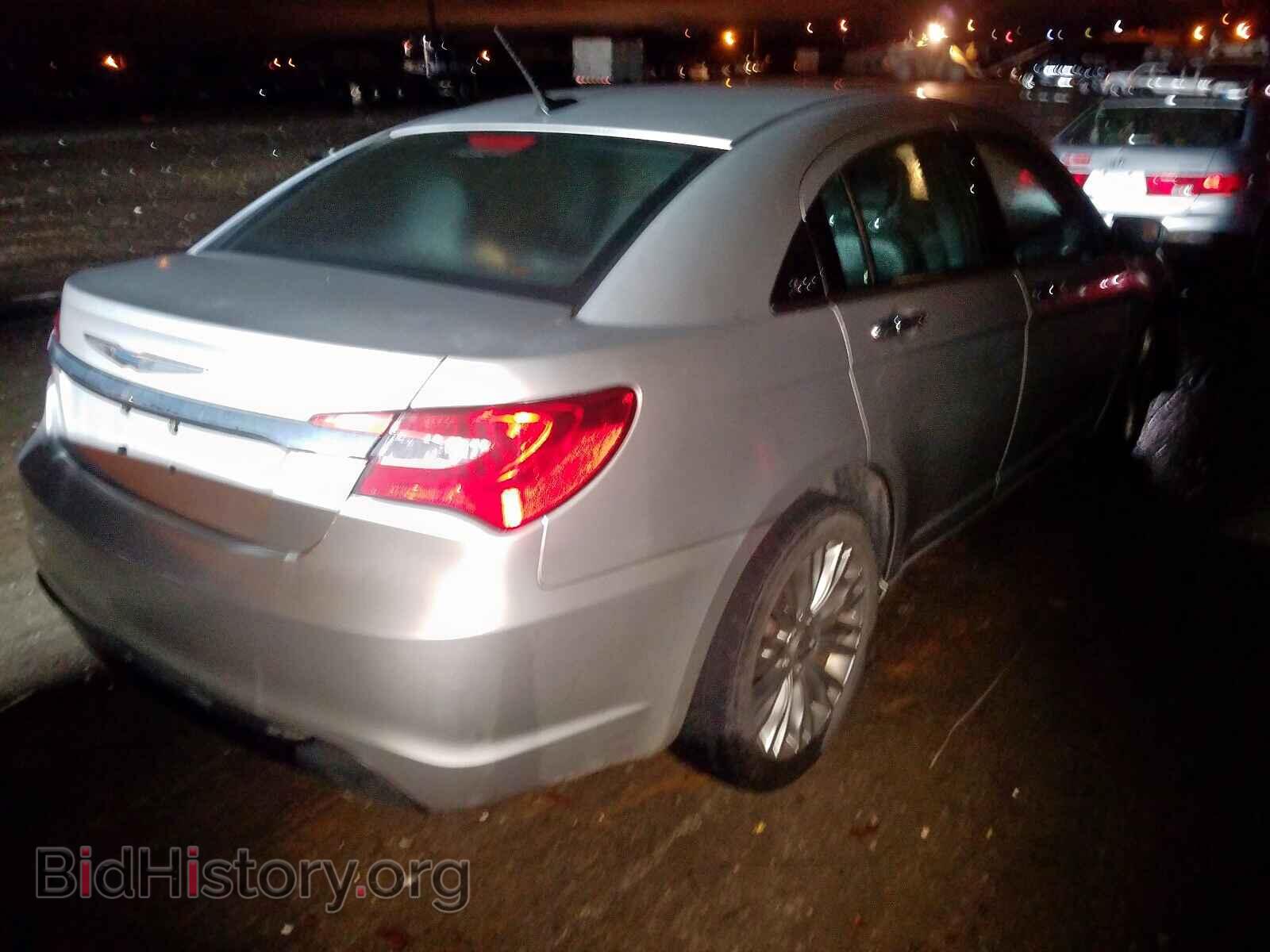 2012 CHRYSLER 200 - VIN: 1C3CCBCB2CN140799 - Photo 4