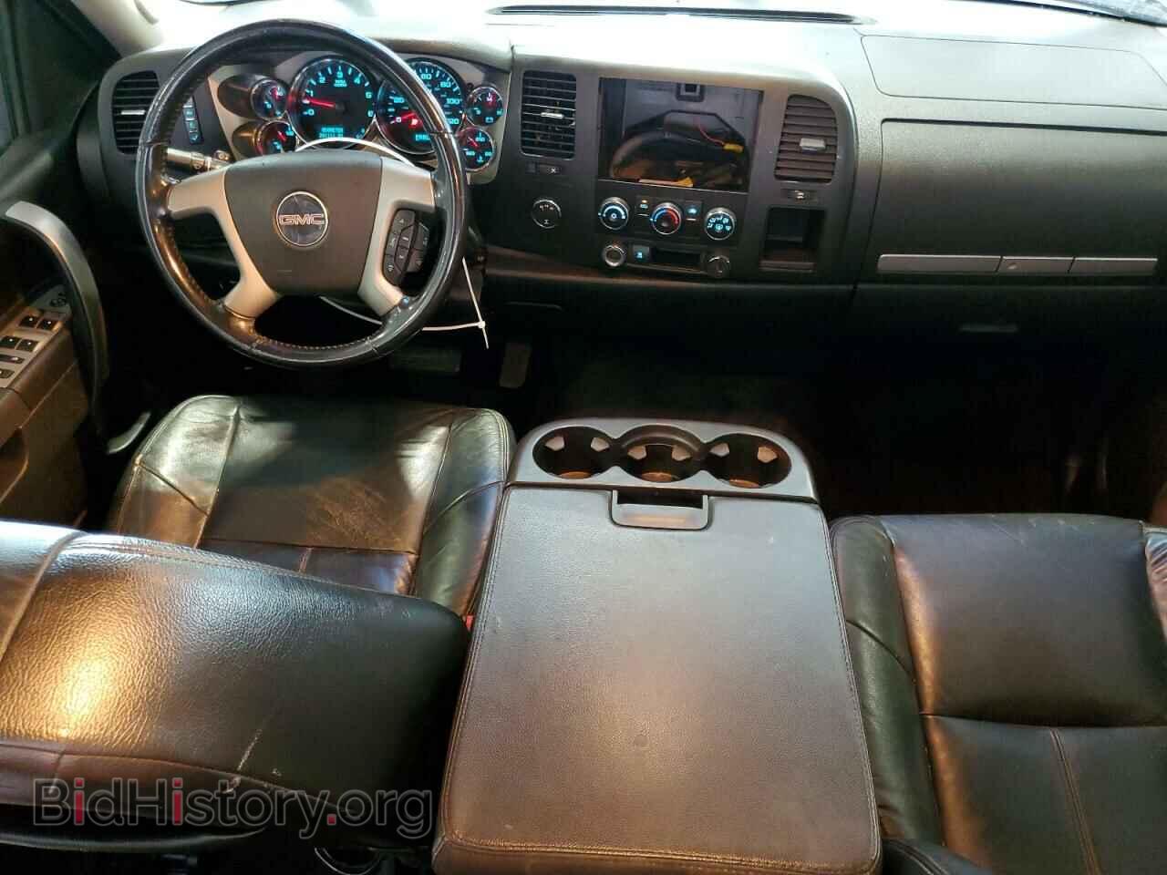 2010 GMC SIERRA - VIN: 1GT5K0BG0AZ230161 - Фото 8