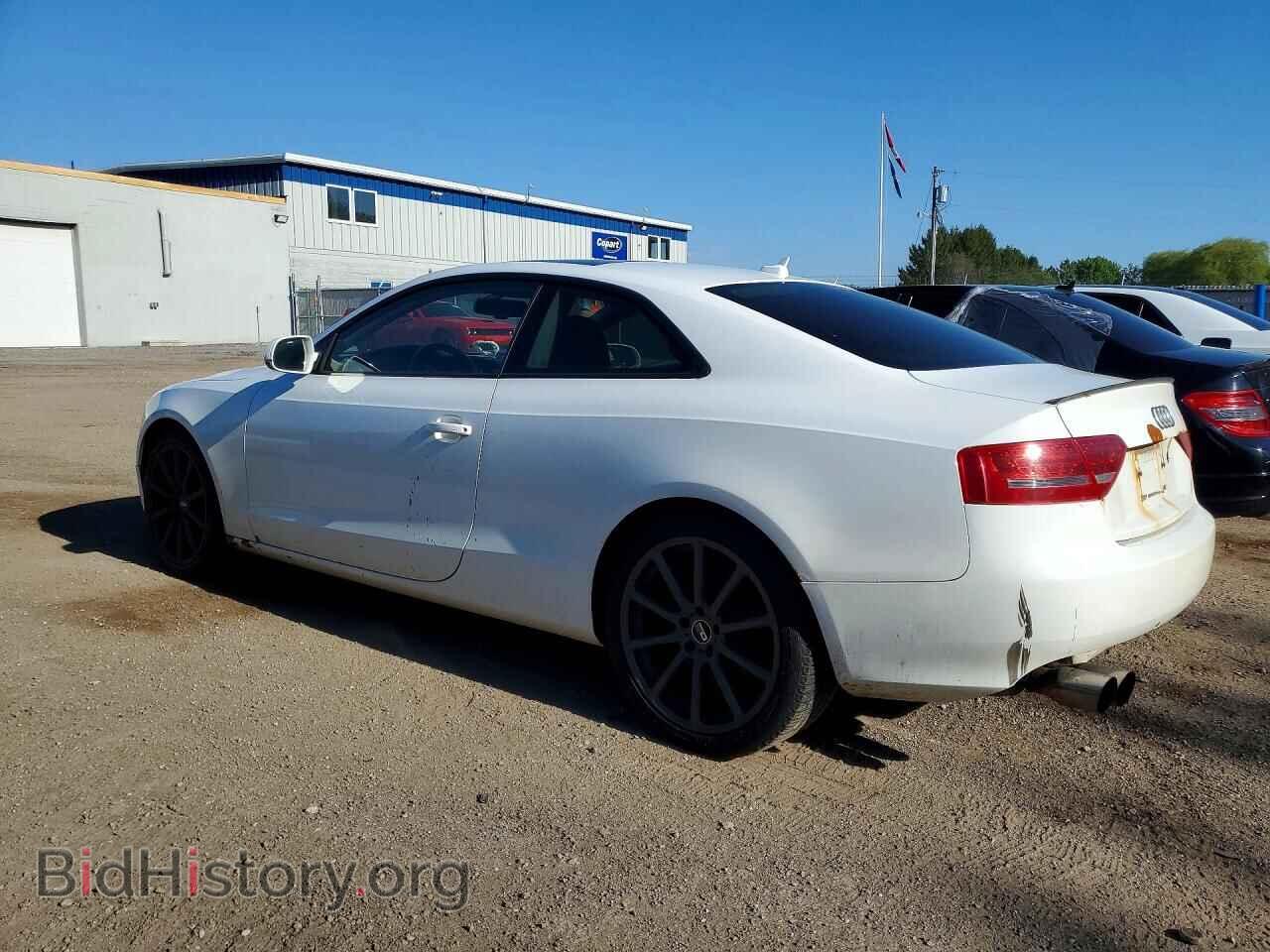 2011 AUDI A5 - VIN: WAURFBFR3BA013973 - Фото 2