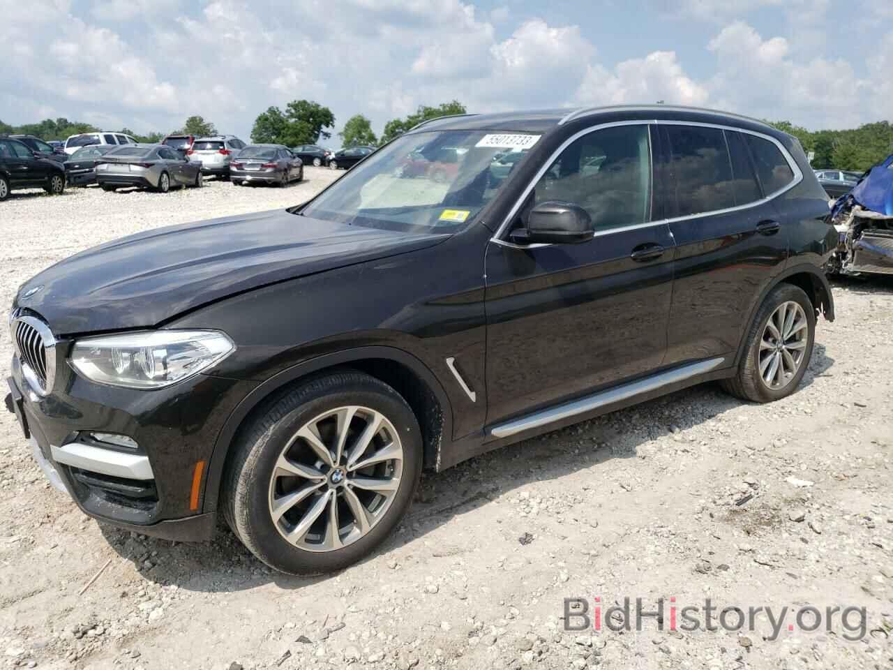 Photo 5UXTR9C56JLD67629 - BMW X3 2018