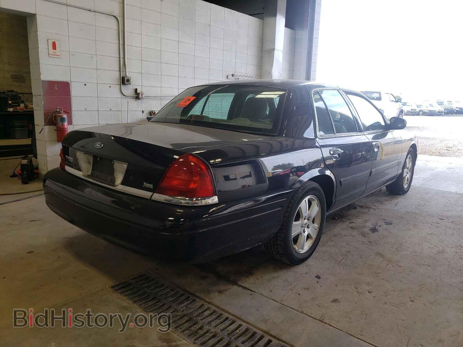 2011 FORD CROWN VIC - VIN: 2FABP7EV2BX161221 - Фото 4