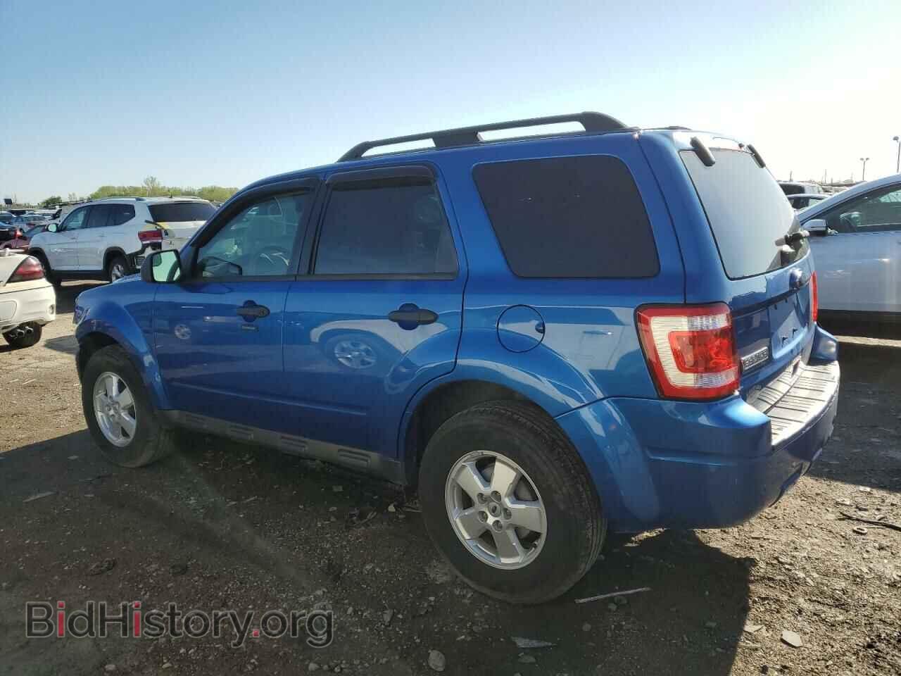 2011 FORD ESCAPE - VIN: 1FMCU0D75BKC04918 - Фото 2
