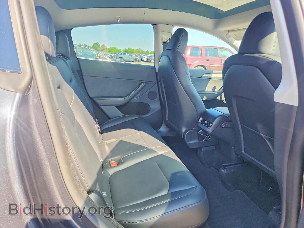 2025 TESLA MODEL Y - VIN: 7SAYGDEF7SA350930 - Фото 10