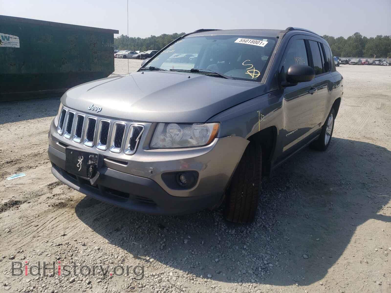 2012 JEEP COMPASS - VIN: 1C4NJDEB7CD591462 - Photo 2