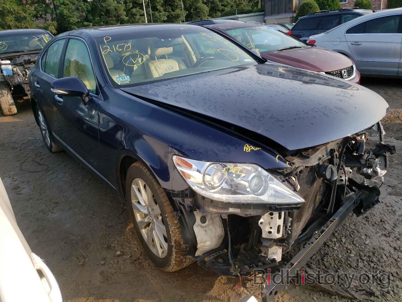 Photo JTHCL5EF2B5011519 - LEXUS LS460 2011