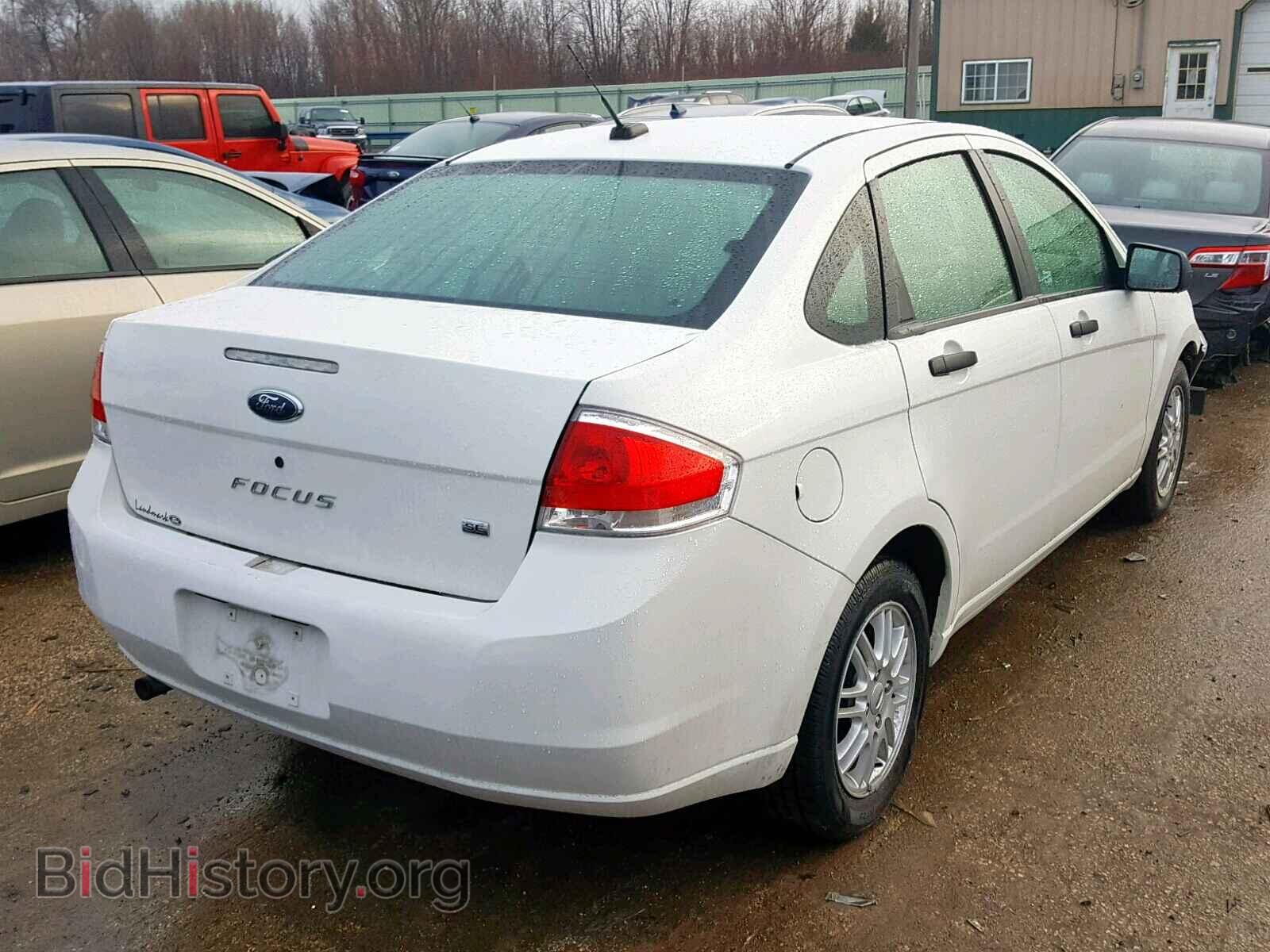 2009 FORD FOCUS - VIN: 1FAHP35N79W263221 - Фото 4