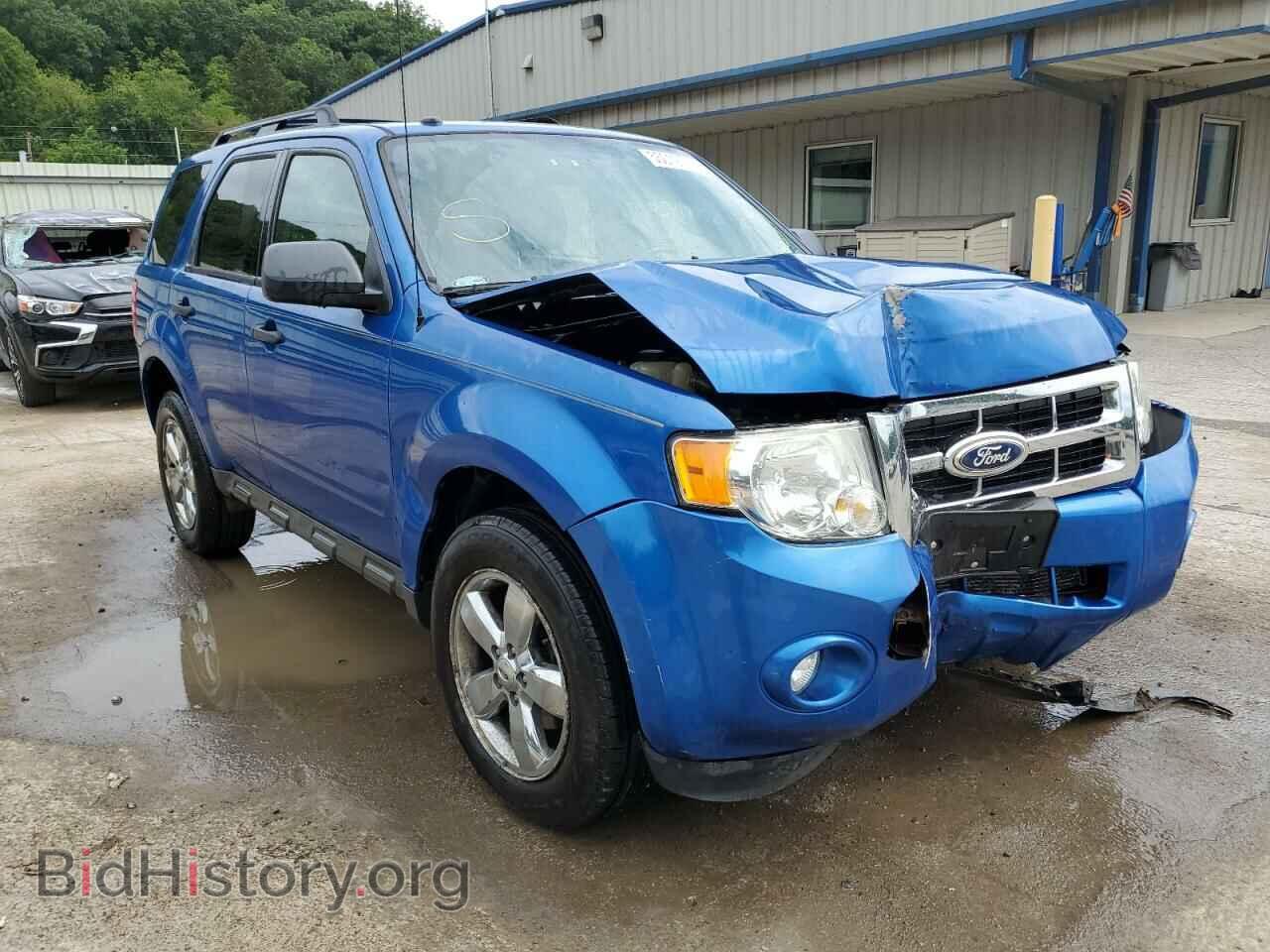 Фотография 1FMCU0DG5BKA65891 - FORD ESCAPE 2011