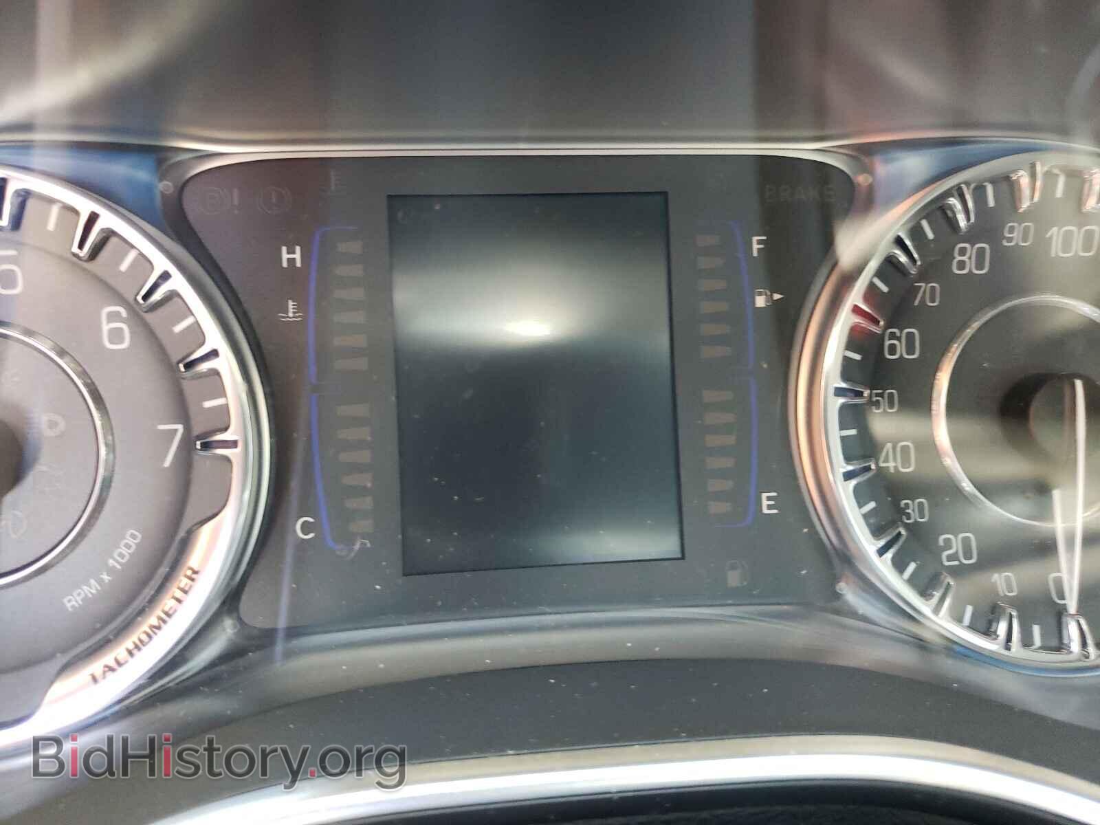 2015 CHRYSLER 200 - VIN: 1C3CCCAB7FN604084 - Фото 8