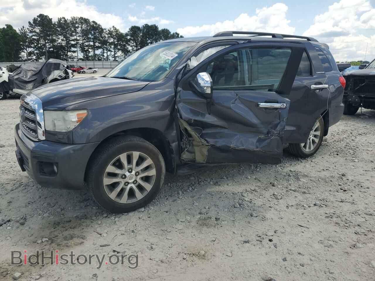 Photo 5TDKY5G16FS057841 - TOYOTA SEQUOIA 2015