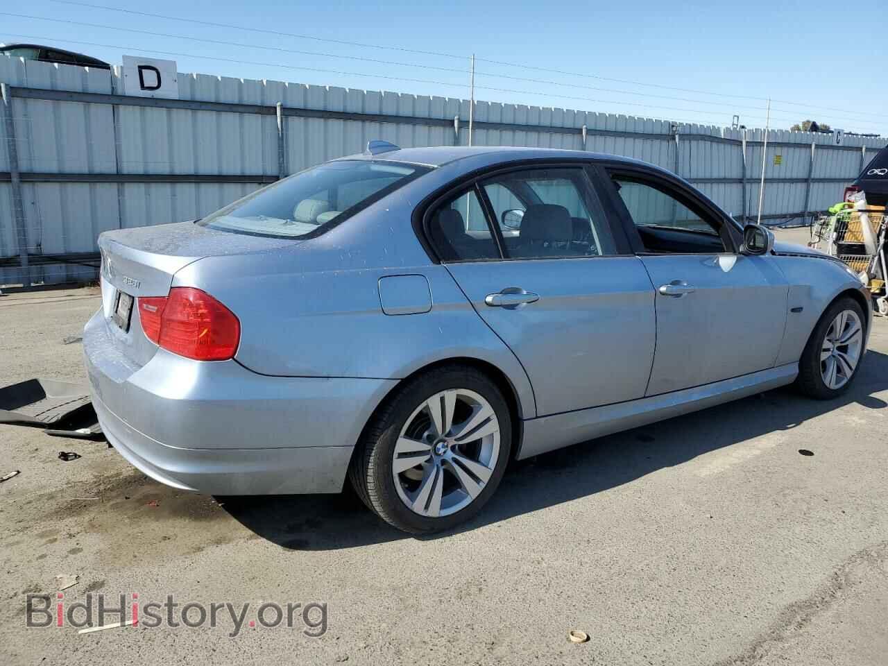 2011 BMW 3 SERIES - VIN: WBAPH5C59BA447206 - Фото 3