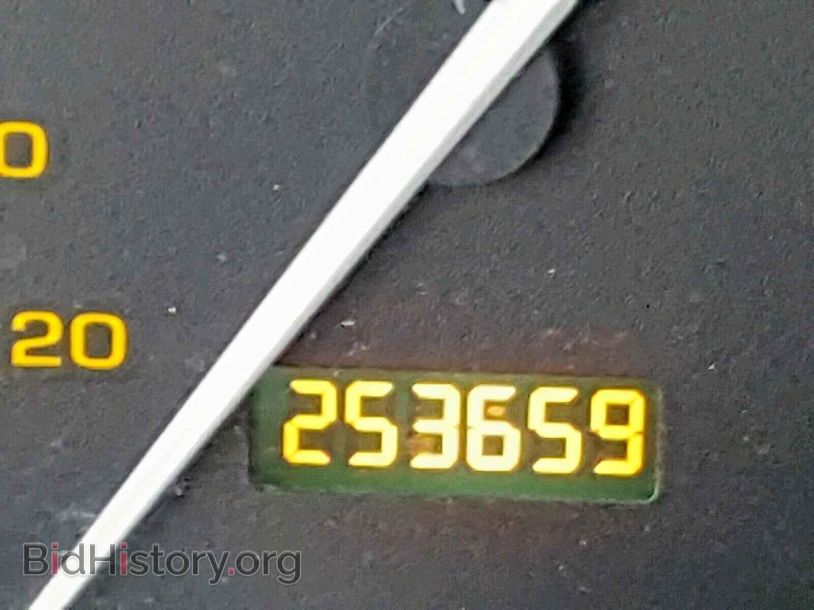 2002 SATURN SC1/SC2 - VIN: 1G8ZY12792Z209777 - Фото 8