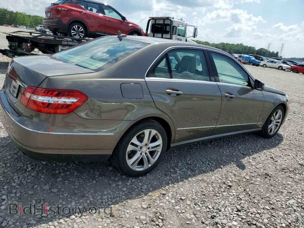 2011 MERCEDES-BENZ E-CLASS - VIN: WDDHF5GB5BA415856 - Фото 3