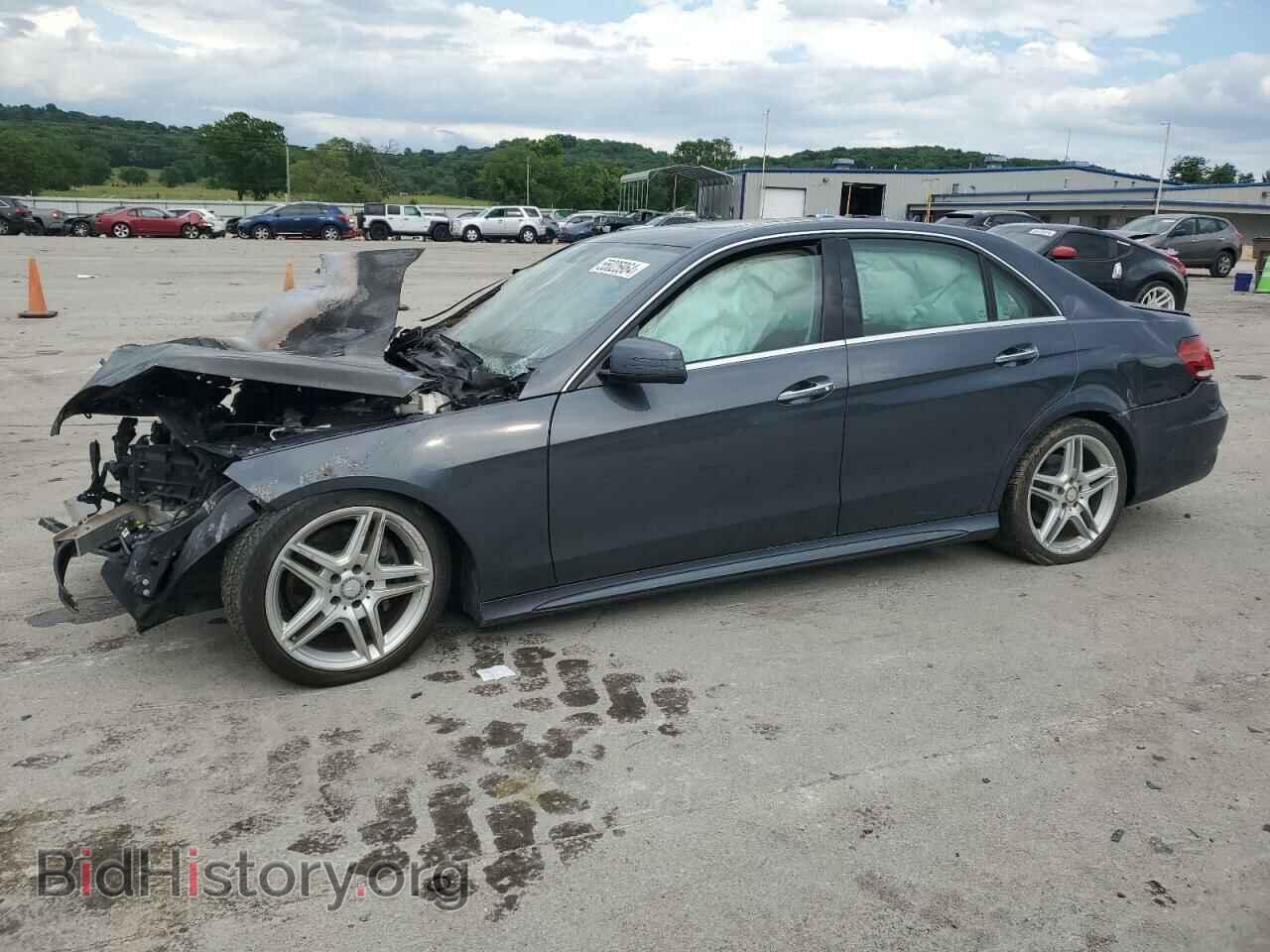 Photo WDDHF5KB4EA830551 - MERCEDES-BENZ E-CLASS 2014