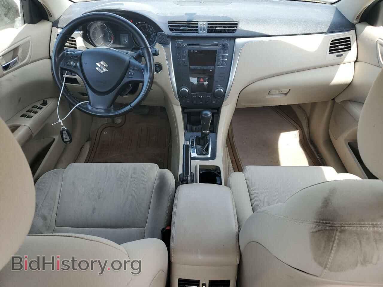 2011 SUZUKI KIZASHI - VIN: JS2RF9A39B6110067 - Photo 8