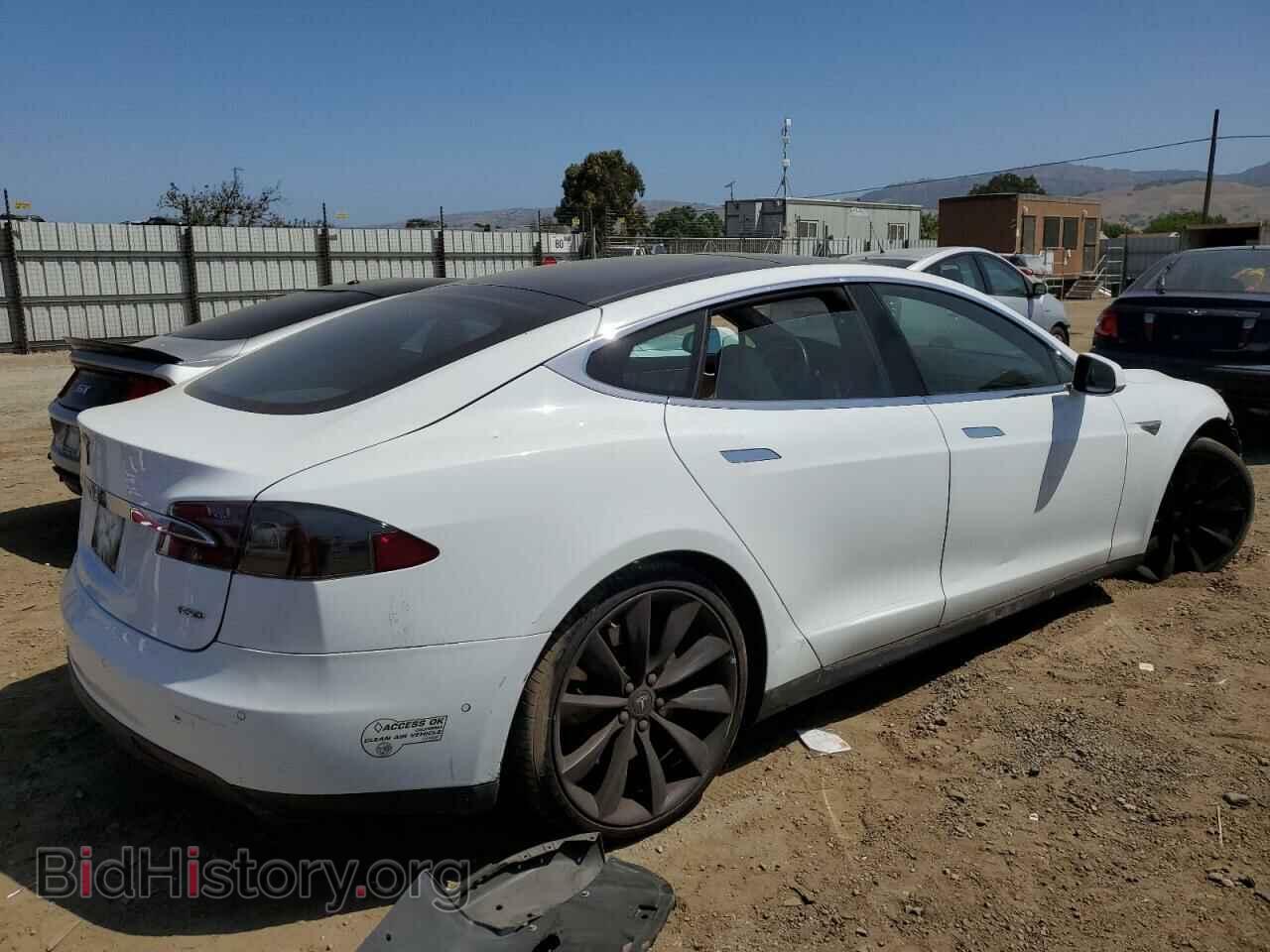 2015 TESLA MODEL S - VIN: 5YJSA4H29FF086079 - Photo 3