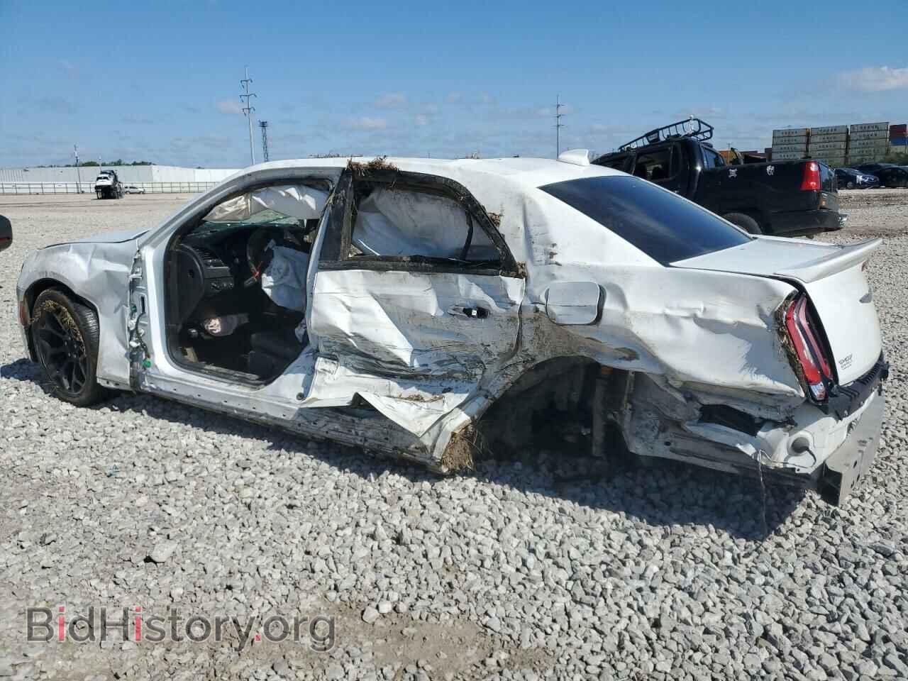 2020 CHRYSLER 300 - VIN: 2C3CCABTXLH145889 - Фото 2