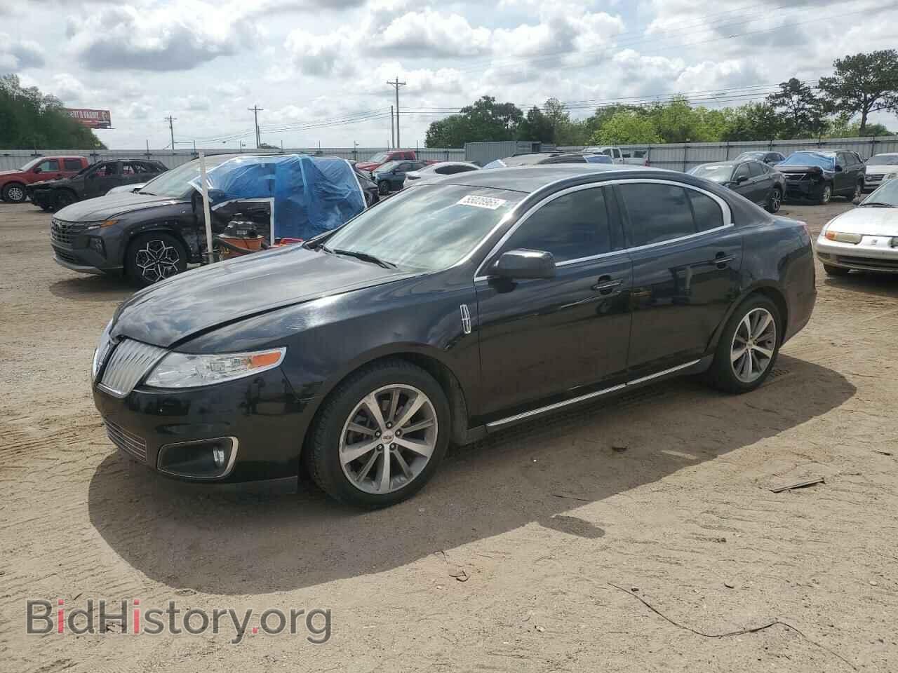 Photo 1LNHM93R69G600916 - LINCOLN MKS 2009