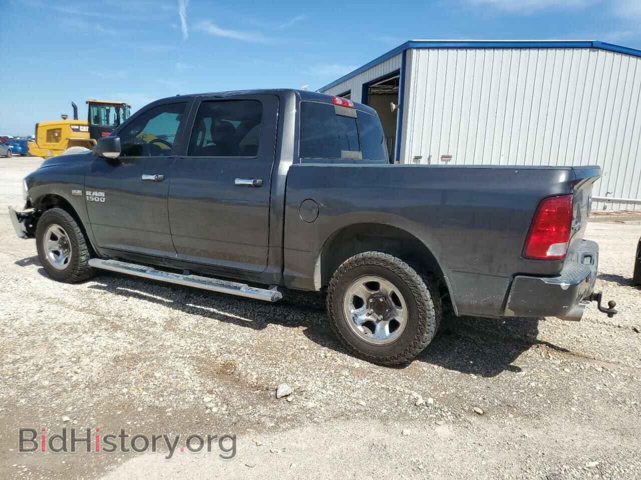 2017 RAM 1500 - VIN: 3C6RR6LT9HG637098 - Фото 2
