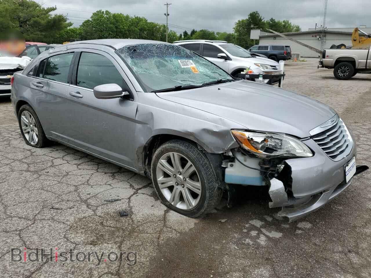 2013 CHRYSLER 200 - VIN: 1C3CCBBB3DN695425 - Photo 4