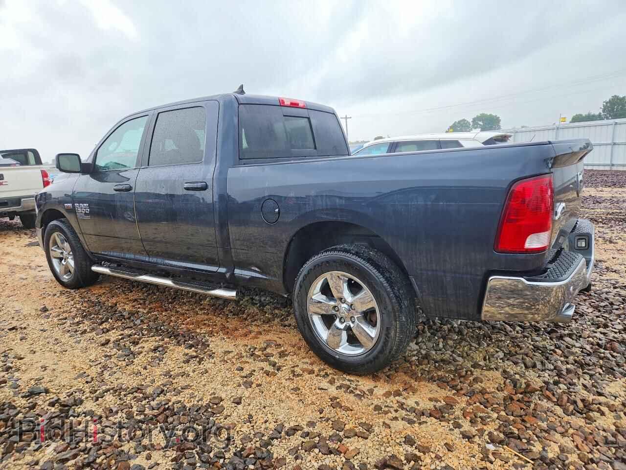 2019 RAM 1500 - VIN: 1C6RR7TT7KS695927 - Фото 2