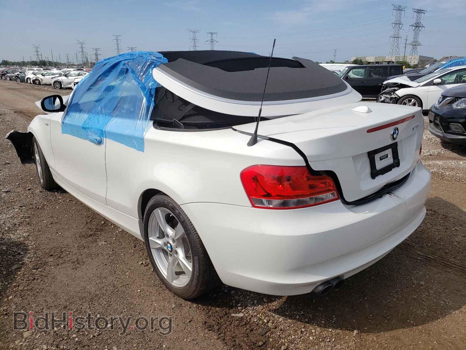 2013 BMW 1 SERIES - VIN: WBAUL7C52DVU09860 - Фото 3