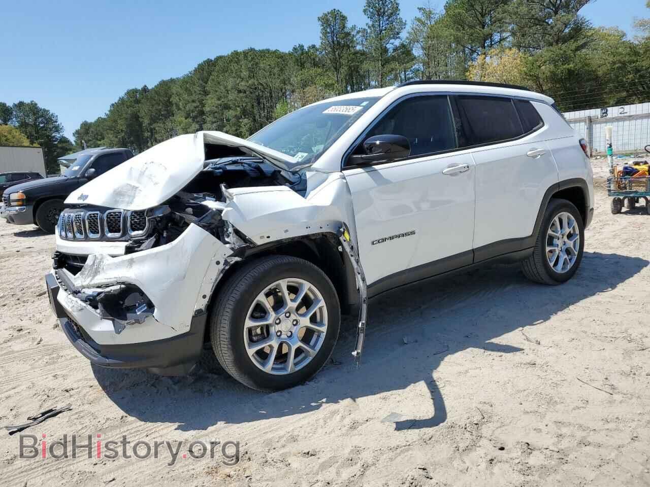Фотография 3C4NJDFN5RT584618 - JEEP COMPASS 2024
