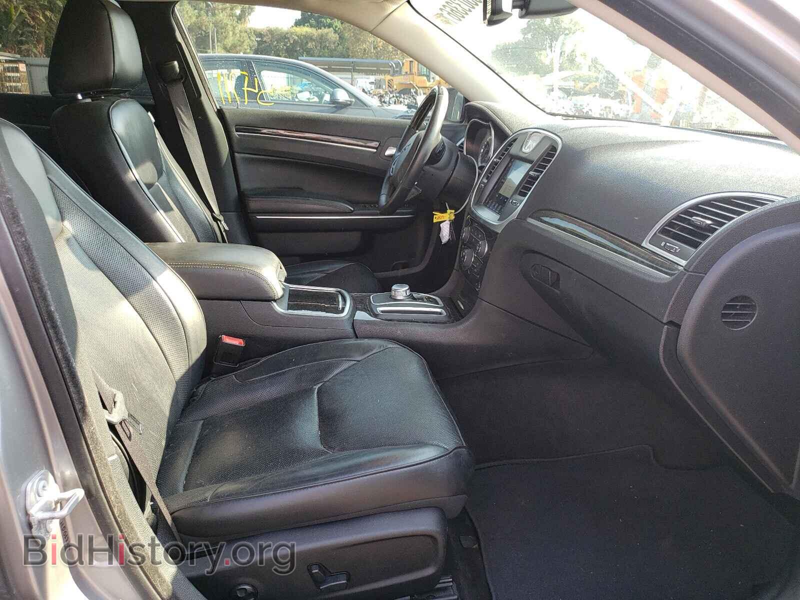 2017 CHRYSLER 300 - VIN: 2C3CCAEG0HH646103 - Фото 5