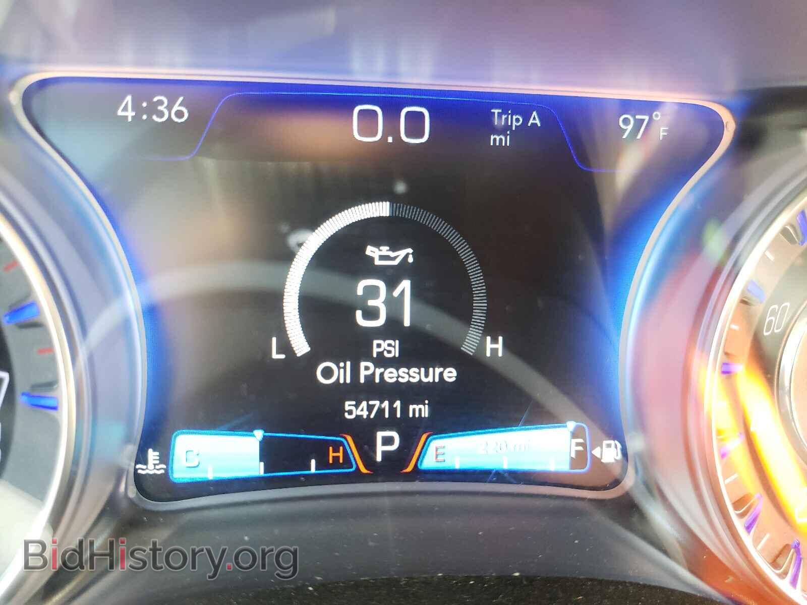 2017 CHRYSLER 300 - VIN: 2C3CCAEG0HH646103 - Фото 8